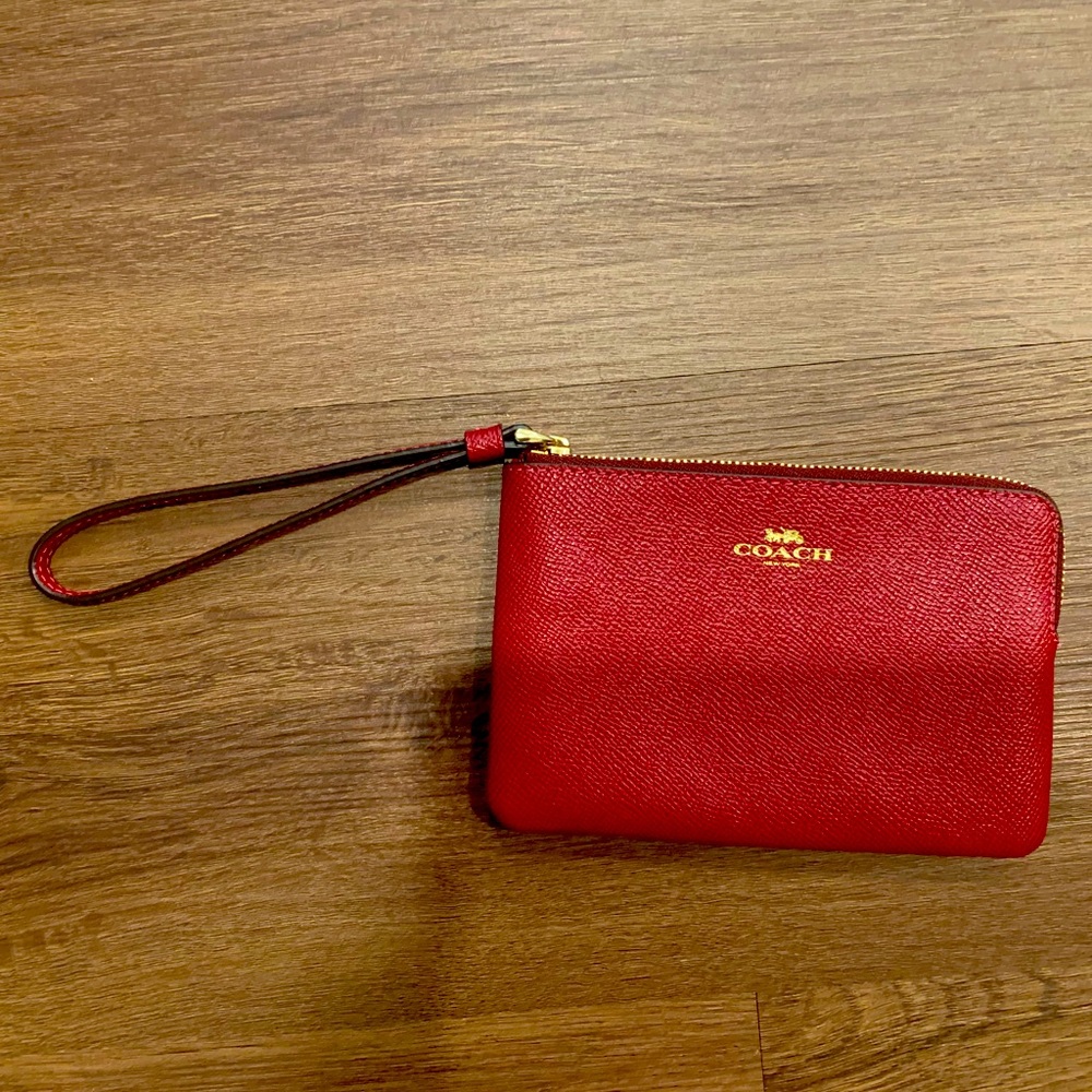 Coach Corner Zip Wristlet